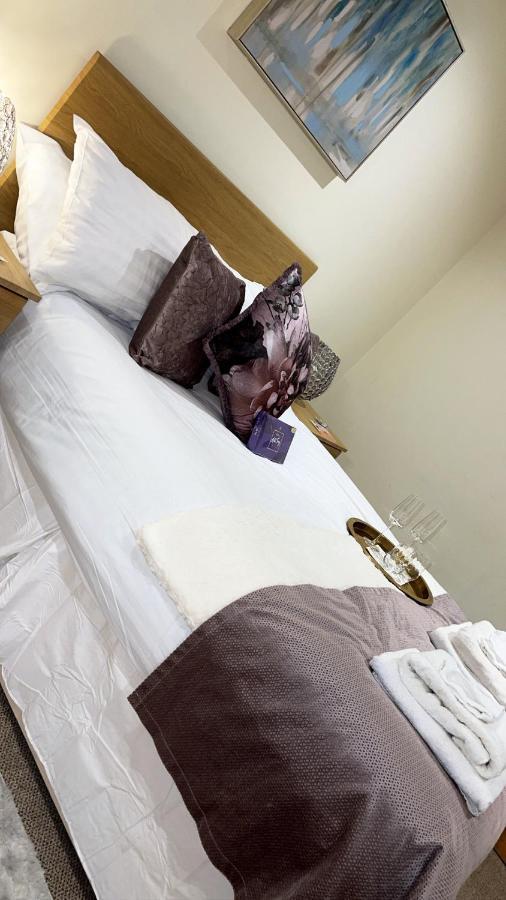 The Armada Inn Armoy Luaran gambar