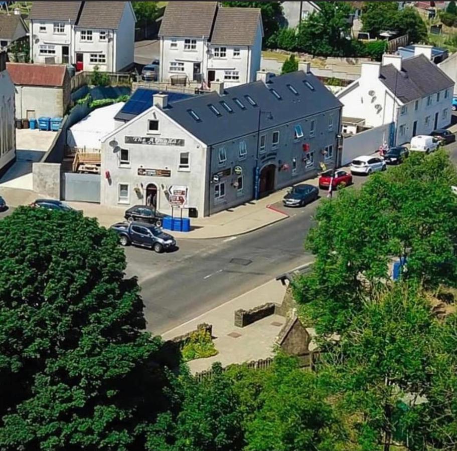 The Armada Inn Armoy Luaran gambar